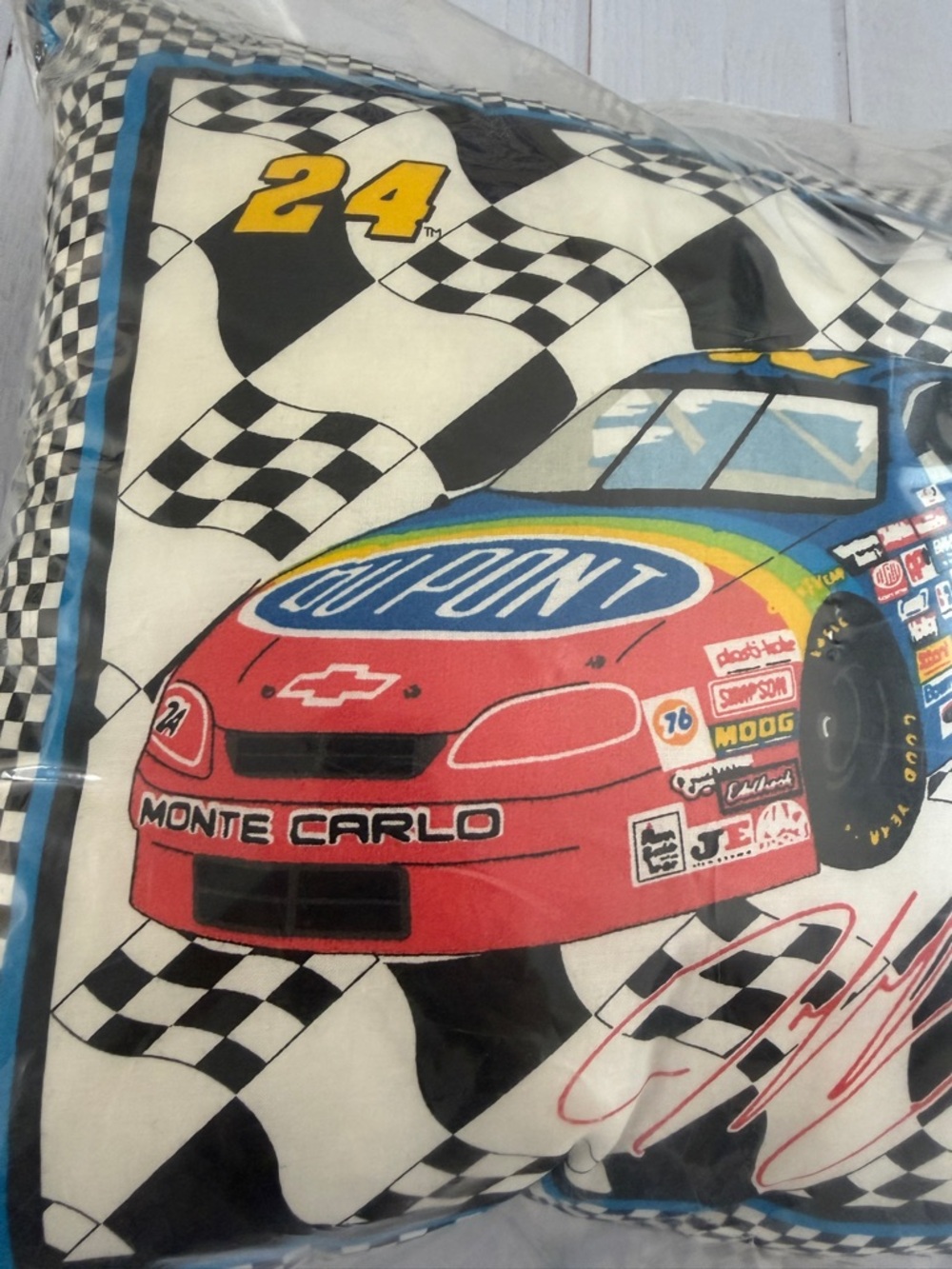 Jeff Gordon #24 NASCAR Dupont Monte Carlo Racing Pillow - New Sealed - Picture 10 of 11
